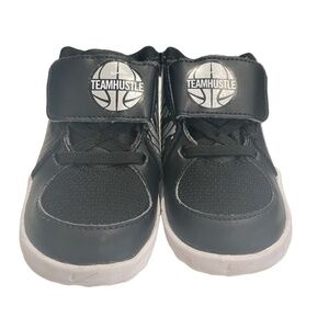 Nike Hightop Sneakers Toddler 5C Black Velcro Team Hustle Basketball Tennis Shoe